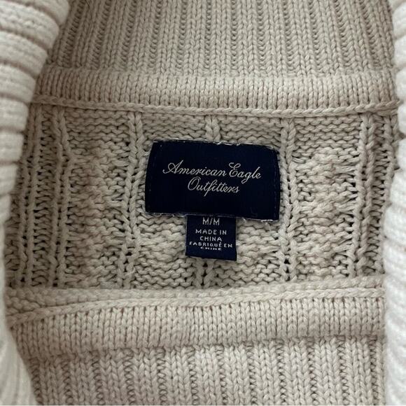 American Eagle All Around Cableknit Sweater Size Medium Boxy Fisherman Mock Neck - Picture 4 of 10